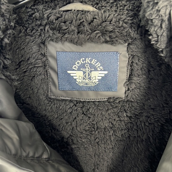 NWT / Dockers Men's The Bryce Stretch Sherpa Lined Waterproof Rain Jacket - Picture 2 of 2